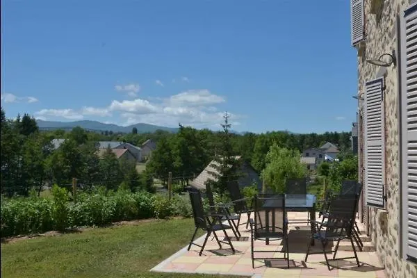 10 Pers Pmr Saint Flour Holiday home *