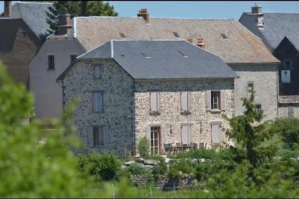 10 Pers Pmr Saint Flour Holiday home *