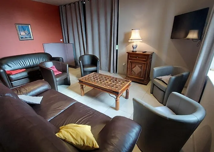 Holiday home 10 Pers Pmr Saint Flour