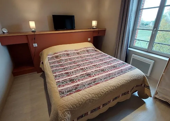 10 Pers Pmr Saint Flour Holiday home *